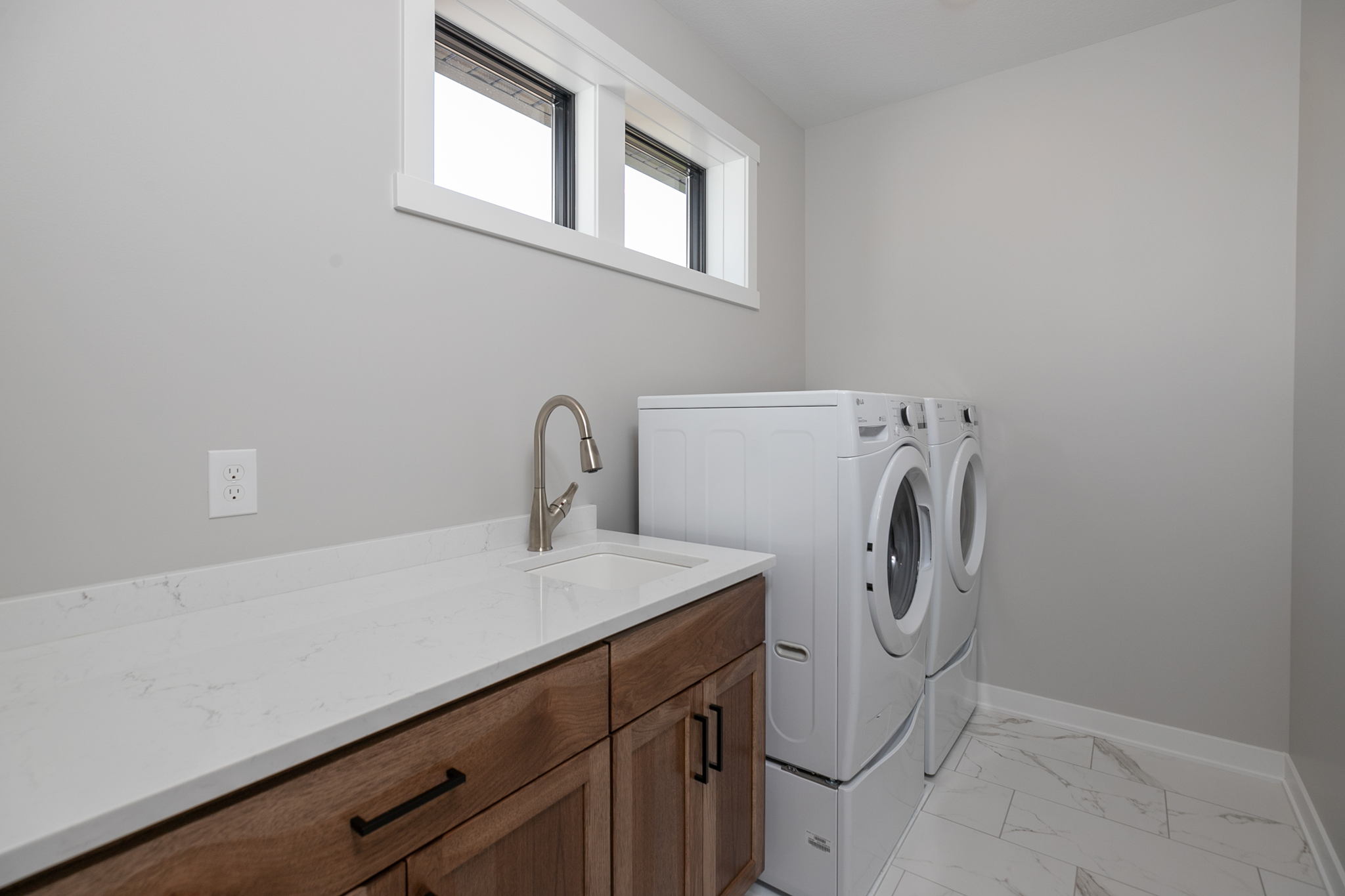 20-web-or-mls-20-Laundry