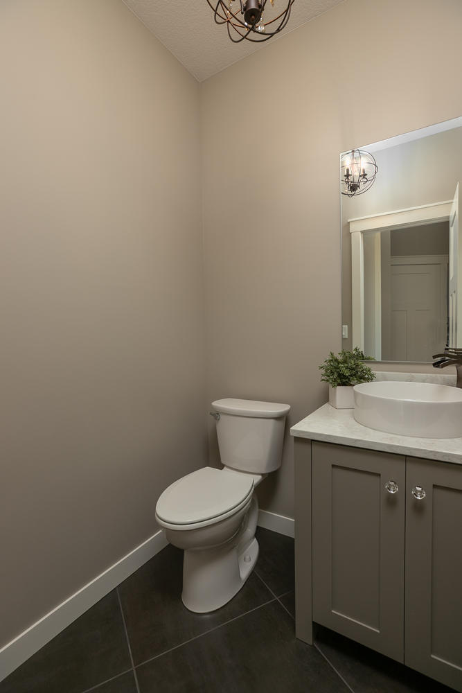 5241-Millie-Rd-SW-Rochester-MN-large-019-009-Bathroom-667x1000-72dpi